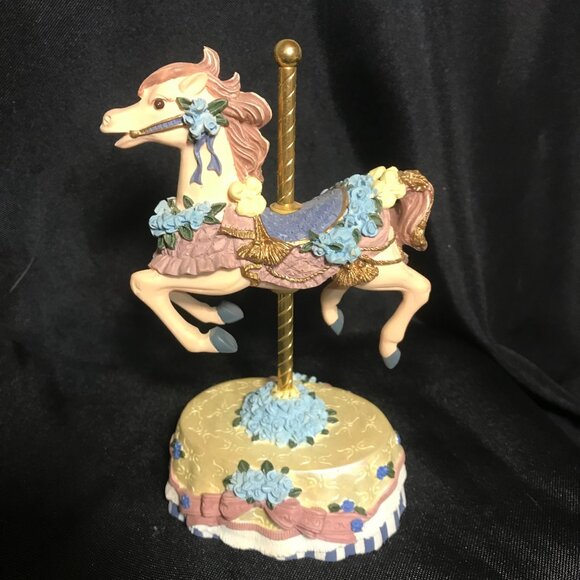 Heritage House Carousel Melodies County Fair Horse Figurines 6" Tall Set of 4 - Picture 8 of 15